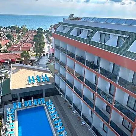 Golden Rock - 16 Adults Only Hotel